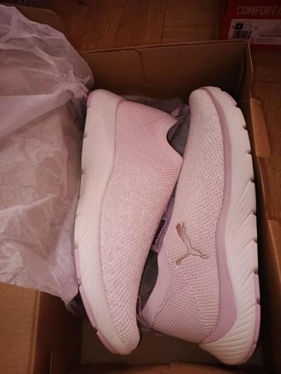 pumas and adidas sneakers 2 - Thumbnail 4