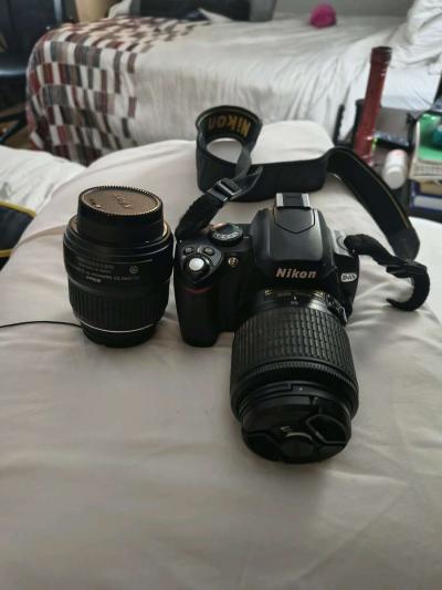 Nikon Digital Camera D40x - Thumbnail 2