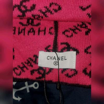 CHANEL Black and Pink Logo Beanie - Thumbnail 2