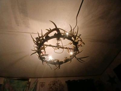 Deer antler chandelier ox yoke - Thumbnail 6