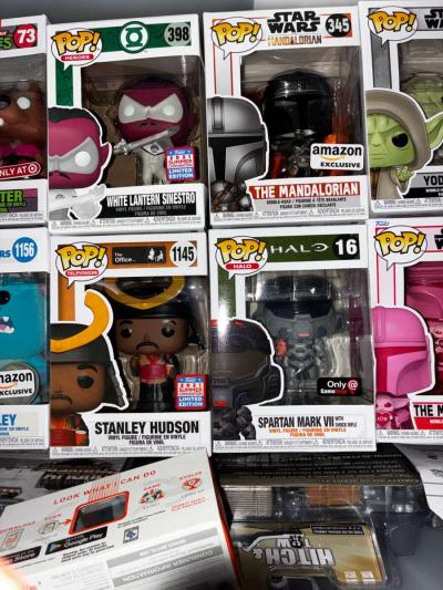 pop figurine - Thumbnail 4