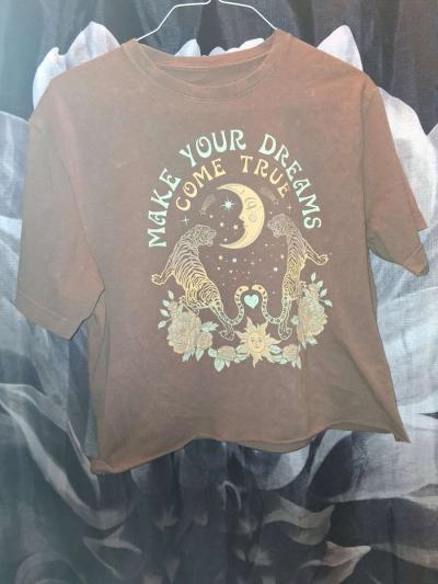 womens crop top graphic tee - Fort Worth, Texas