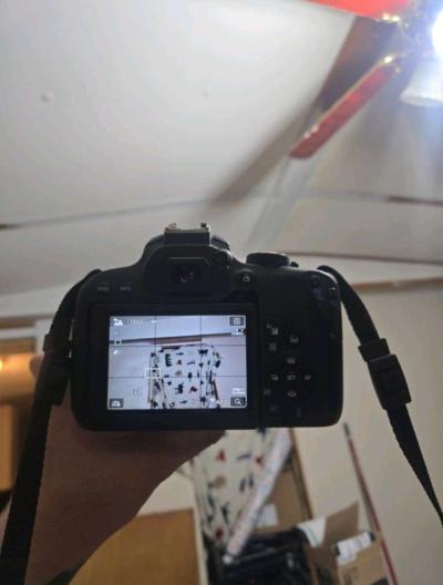 cannon rebel T7i - Thumbnail 6