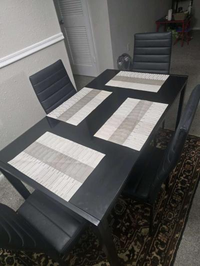 dining room table - Greenville, South Carolina