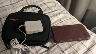 Red Nintendo DSi XL with Case - Thumbnail 4