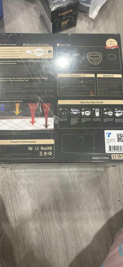 LED Light Therapy Mask 4D LED Face Mask Light Therapy - Thumbnail 2