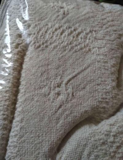 Twin size classic Elegance bed spread - Thumbnail 6