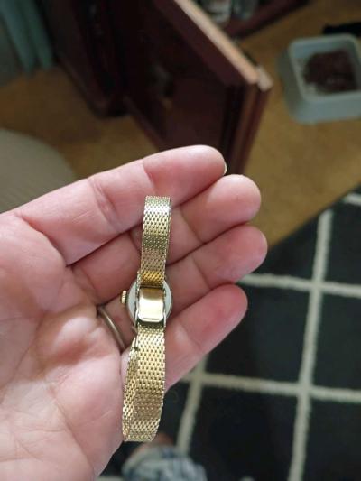 Hamilton vintage ladies watch 10K Band - Thumbnail 3