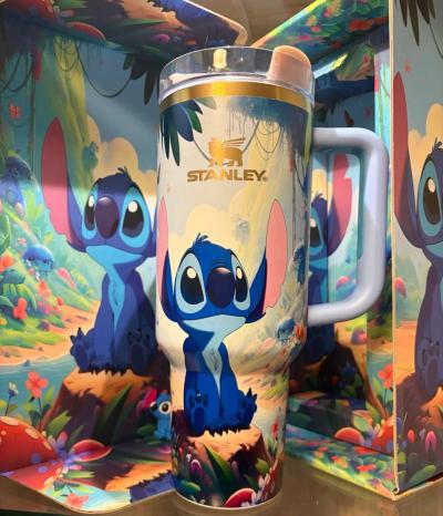 Stanley collectible 40 Oz tumbler - Thumbnail 4