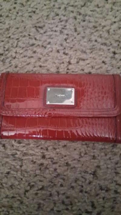 purses and wallets   i will ship and I have cashapp - Thumbnail 4