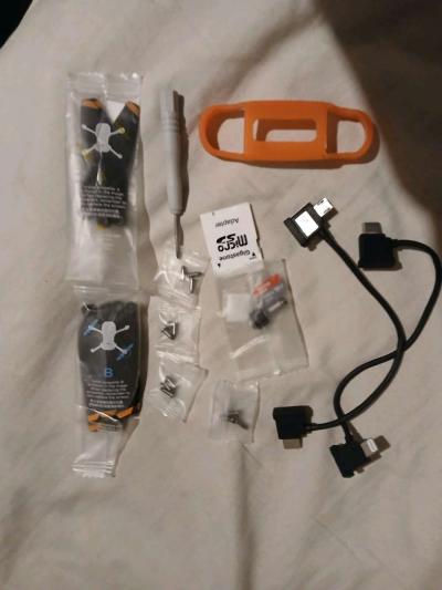 dji mini 2 fly more Combo kit accessories - Thumbnail 6