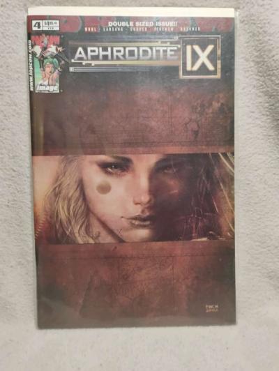 Aphrodite IX issues 04 with 2 variant covers Mint condition - Thumbnail 4