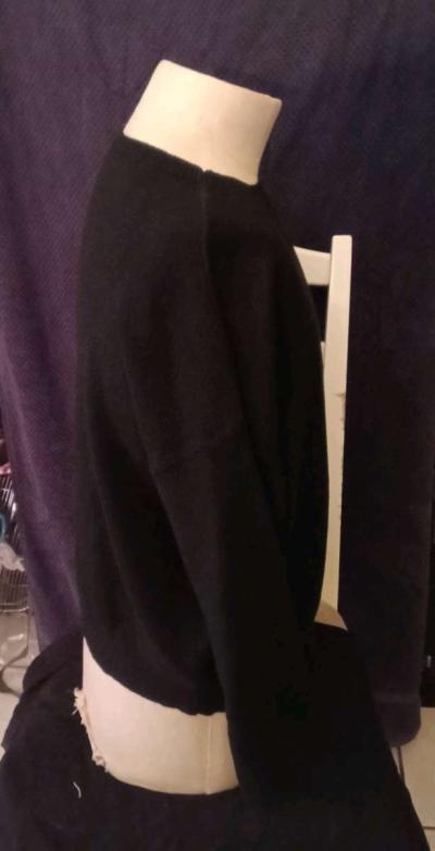 Black Cropped sweater - Thumbnail 3