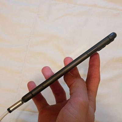 iPhone 64GB - Thumbnail 6