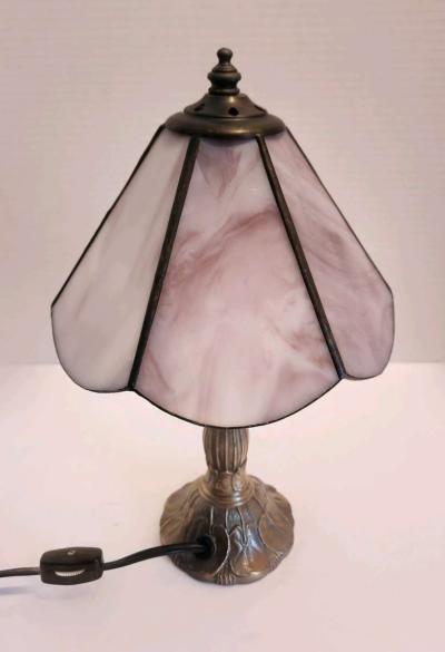 Meyda Tiffany Style Lamp With Handpainted Slag Glass Shade - Thumbnail 4