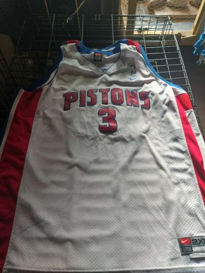 pistons jersey Wallace - Dallas, Texas