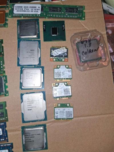 computer parts - Thumbnail 2