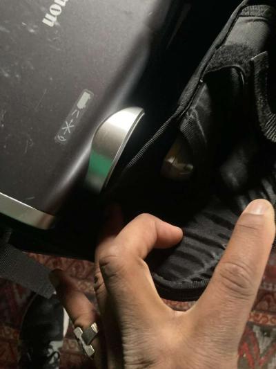 Canon REALiS X600 LCoS Projector - Thumbnail 2