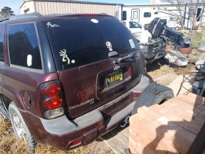 clean title 2008 Chevy trailblazer 2whdrfor parts no motor - Thumbnail 5
