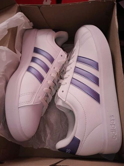 adidas sneakers 3 - Thumbnail 2