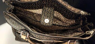 Guess Bag - Thumbnail 6