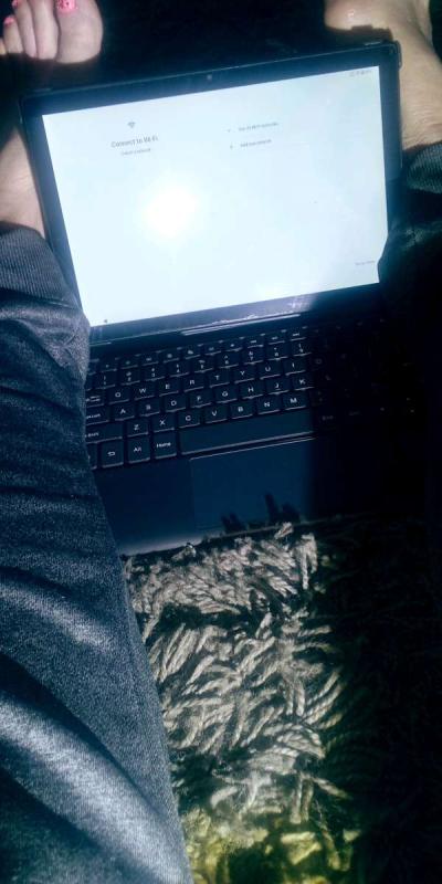 Emerson tablet with camara - Thumbnail 3