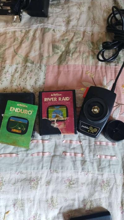atari 2600 with Games - Thumbnail 6