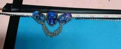 three skulls with multiple chains made with Uv resin - Thumbnail 5
