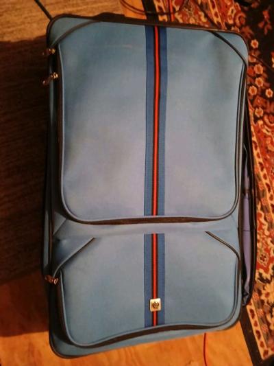 5 peice luggage set color blue with red stripe on front - Thumbnail 2