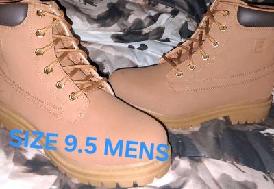 3 different  BRANDNEW pairs of shoes - Thumbnail 4