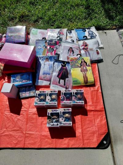 Yard SaleSaturday January 31 at 29800 Boathouse cv Menifee - Thumbnail 4