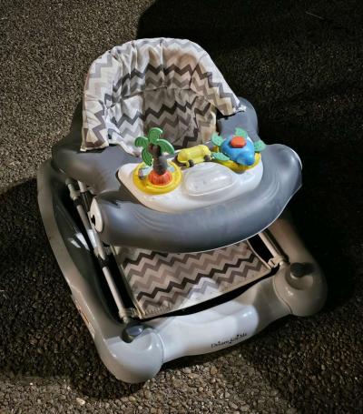 Dream On Me 2in1 Aloha Fun Baby Walker