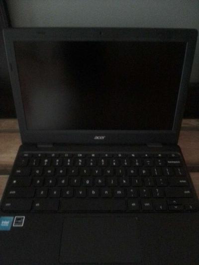 Chromebook - Thumbnail 2