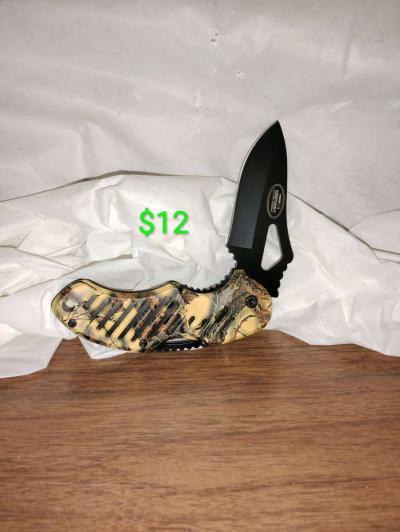 pocket knives 12 dollars each - Thumbnail 4
