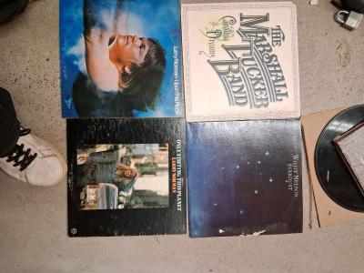 im selling records - Thumbnail 5