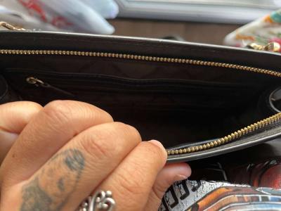 MK crossbody purse - Thumbnail 3