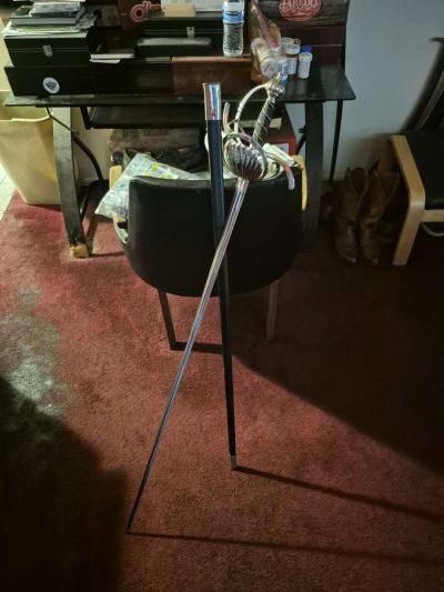 pre owner collectible sabers - Thumbnail 2