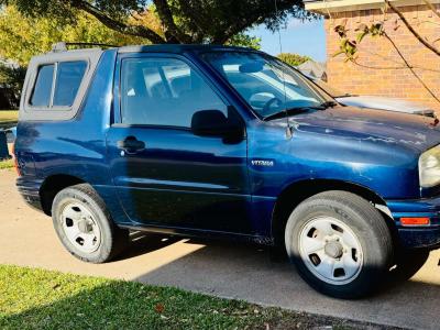 2002 Suzuki vitara jlx - Thumbnail 3