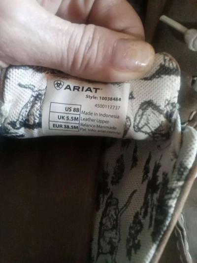 Ariat womens shoes size 8 - Thumbnail 3