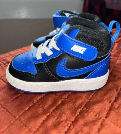 size 4 - Thumbnail 2