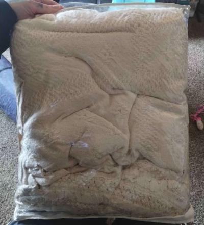 Twin size classic Elegance bed spread - Thumbnail 5