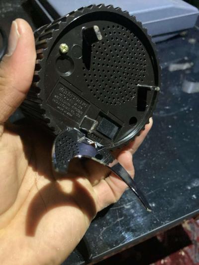 Panasonic Model R12 AM Transistor Radio - Thumbnail 3