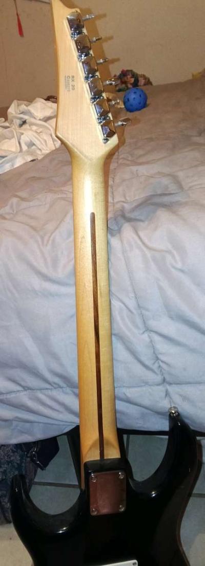 Ibanez left handed guitar - Thumbnail 6