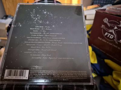 LIKE NEW Electro Kills THIS IS JUST A FAD cd - Thumbnail 2
