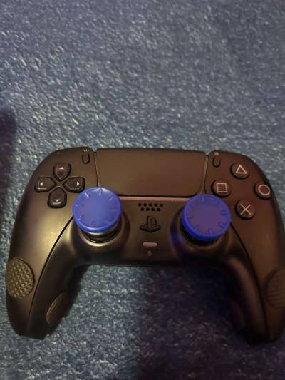 PS5 Gaming Bundle  Console Controller w Grips  Turtle Beach - Thumbnail 3