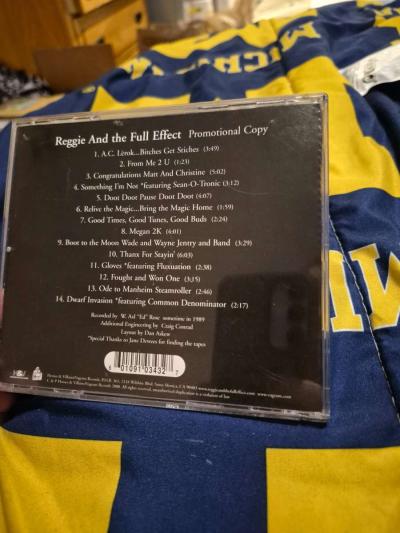 USED Reggie and the Full Effect PROMOTIONAL COPY CD - Thumbnail 2