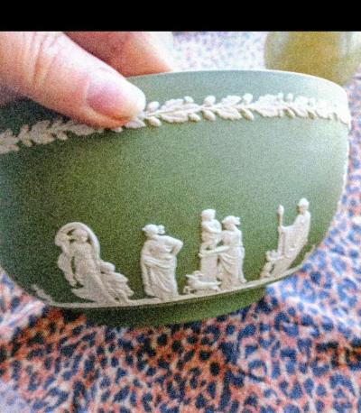 Wedgwood Sacrifice Bowl  Green Jasperware - Thumbnail 4