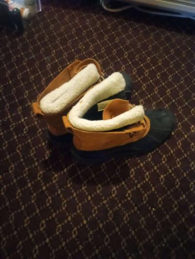 Sno boots - Thumbnail 2