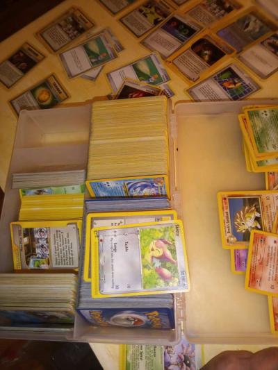 bulk mixed vintage pokemon cards - Thumbnail 3