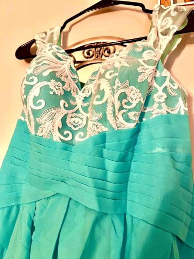 Stunning Tiffany Blue HighLow Gown  Brand New - Thumbnail 3